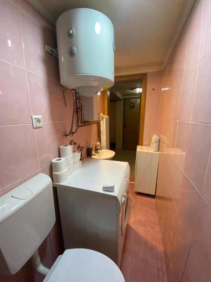 Apartman Benjamin Lägenhet Tuzla Exteriör bild